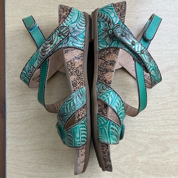 L’ Artiste By Spring Step Quilana Sandals in Turquoise Green Sz 38 EU/ 7.5-8 US - Picture 10 of 16